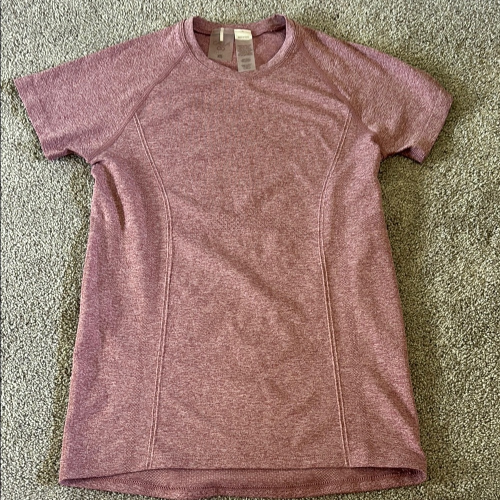 Women's Heathered Pink Athletic Top